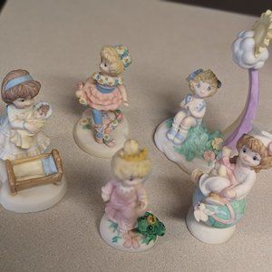 Sweet Dreams Vintage figurines Set of 5 Ballerina, Mother, Graduate, Princess